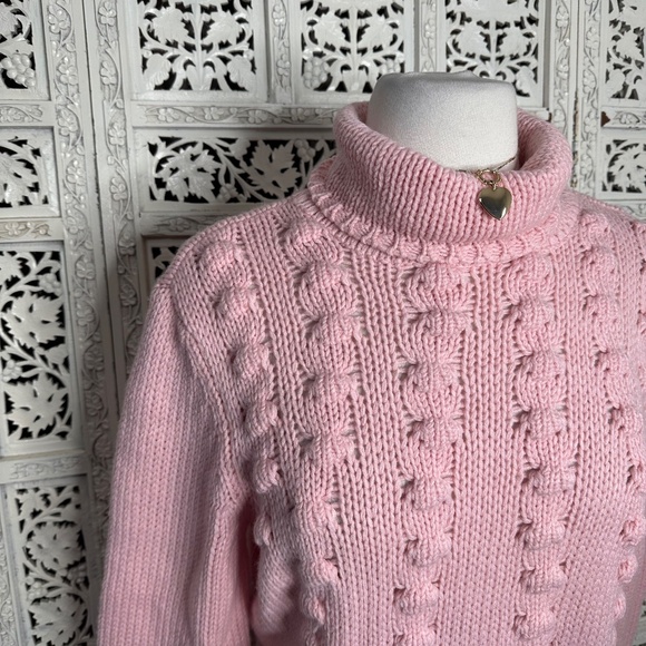Vintage Talbots Baby Pink Wool Blend Chunky Turtleneck Sweater Sz Medium - Picture 2 of 8